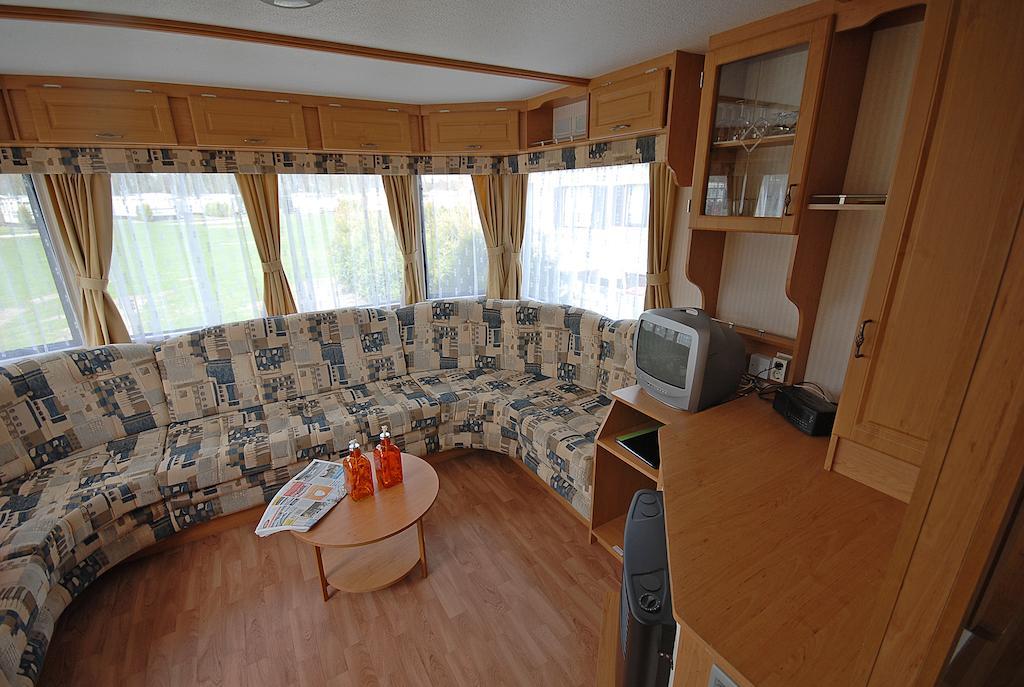 Oostappen Vakantiepark Riviera Beach บิดดิงฮุยเซน ห้อง รูปภาพ